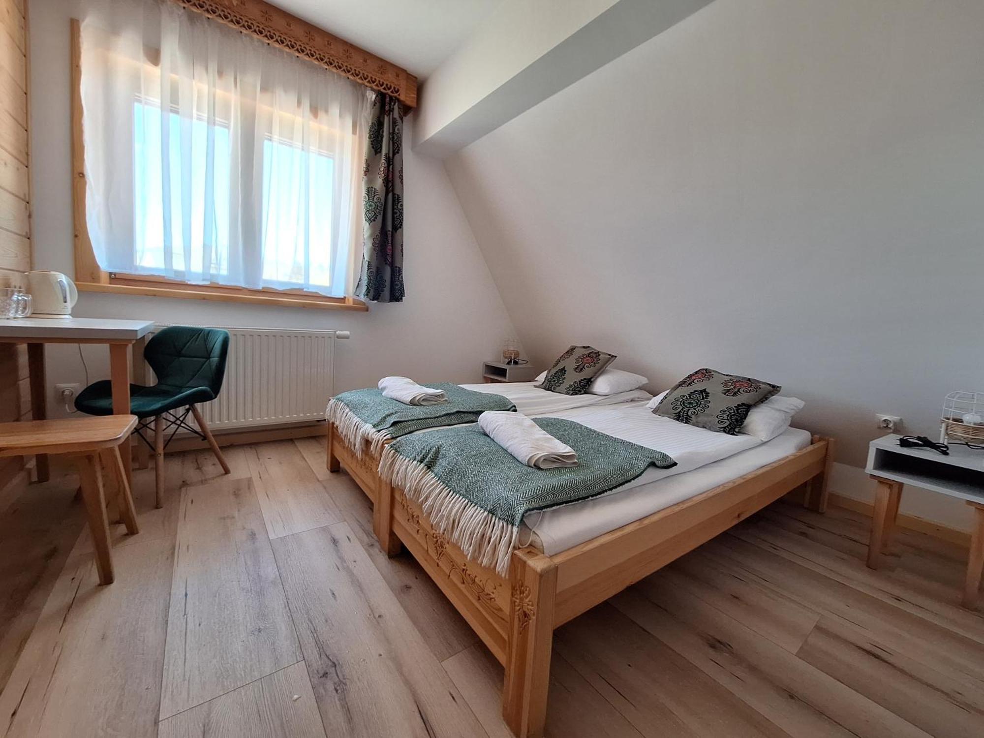 Pokoje Goscinne Wierzbowka Przy Termach Witów Buitenkant foto